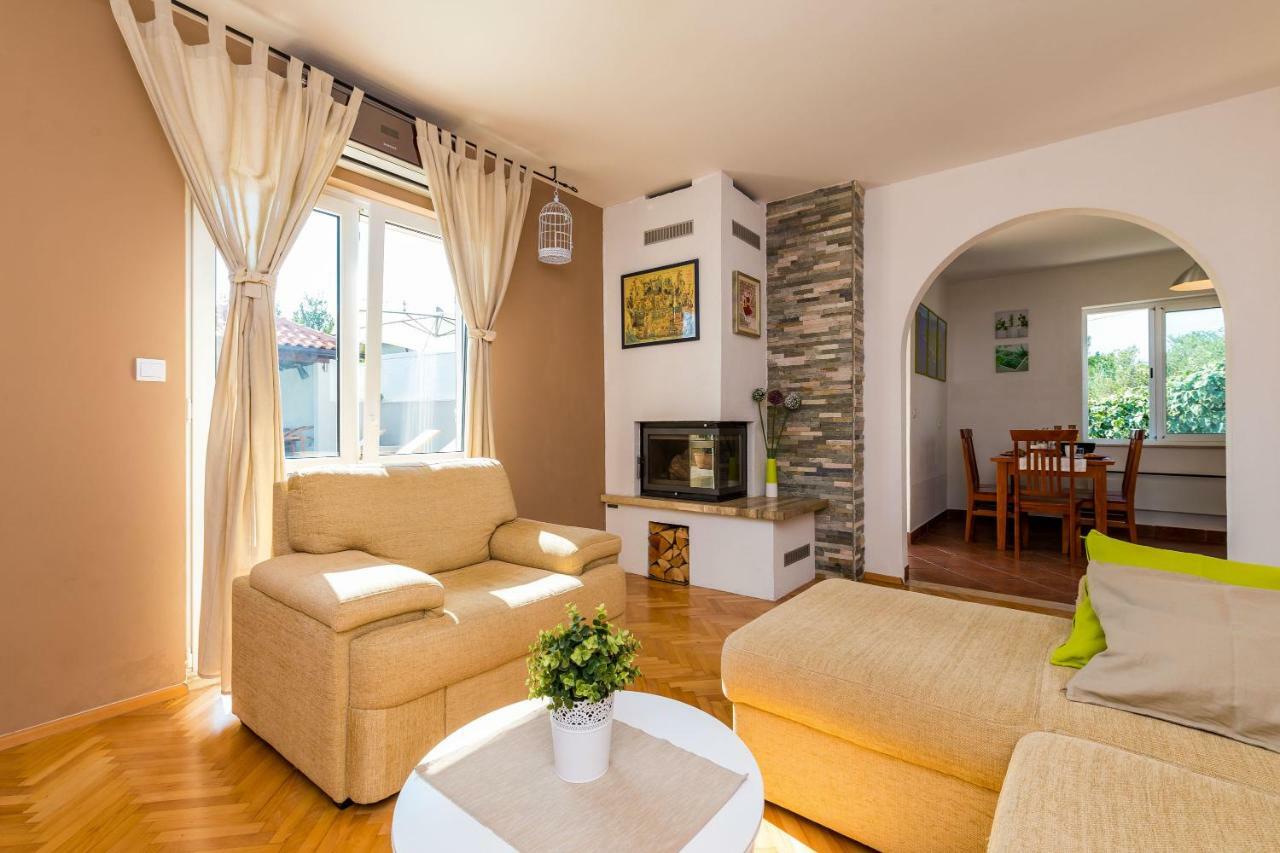 Villa Doli - Lovely Holiday Home With Private Pool Luaran gambar