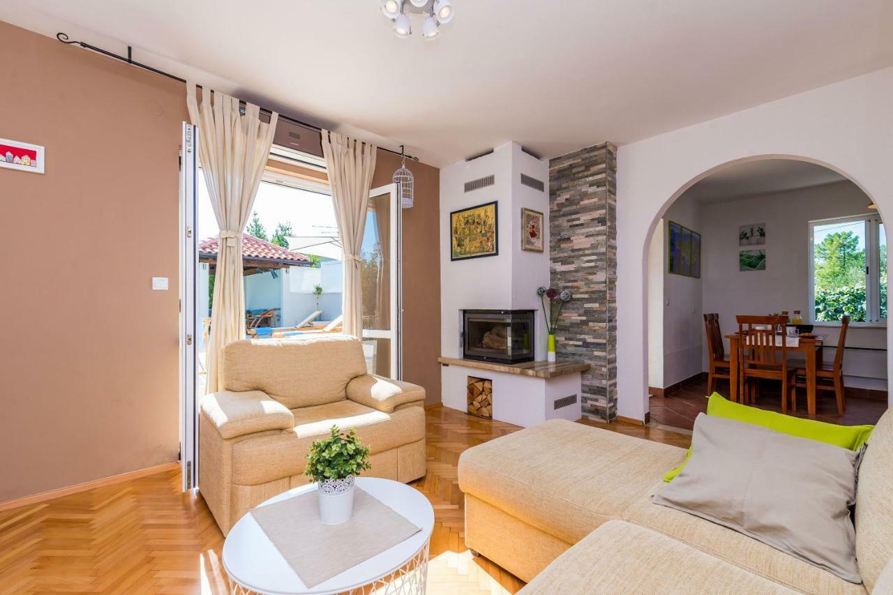 Villa Doli - Lovely Holiday Home With Private Pool Luaran gambar